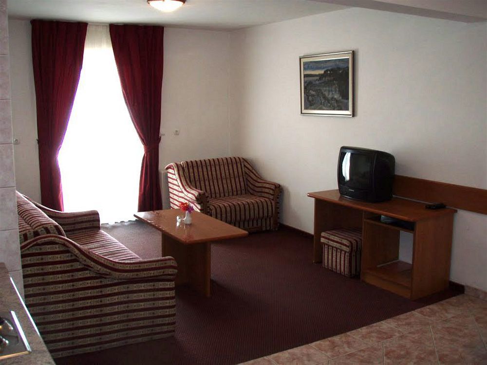 Hotel Villa Nova Neum Esterno foto